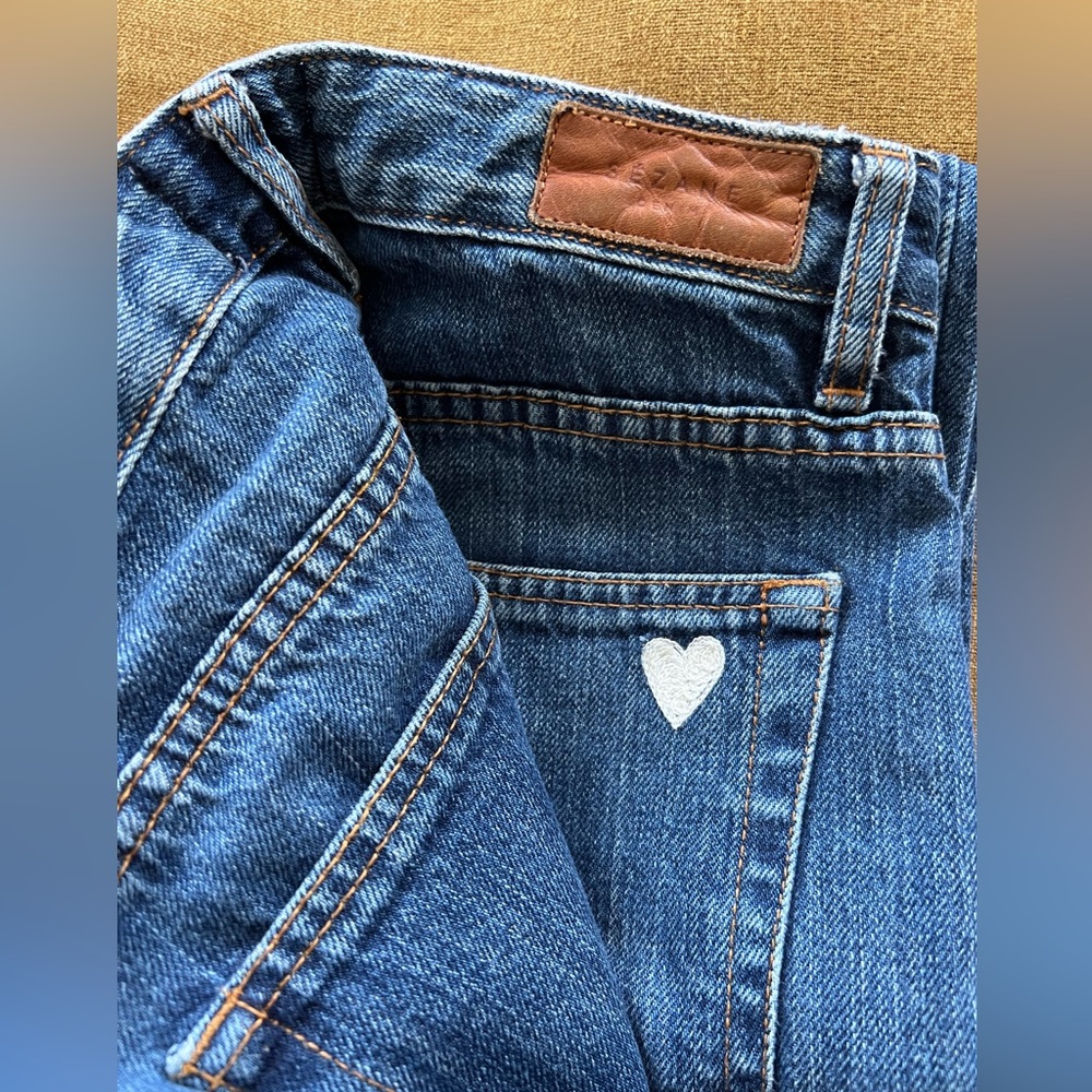 SEZANE brut sexy denim with custom embroidery- size 25 - great condition - Picture 7 of 15